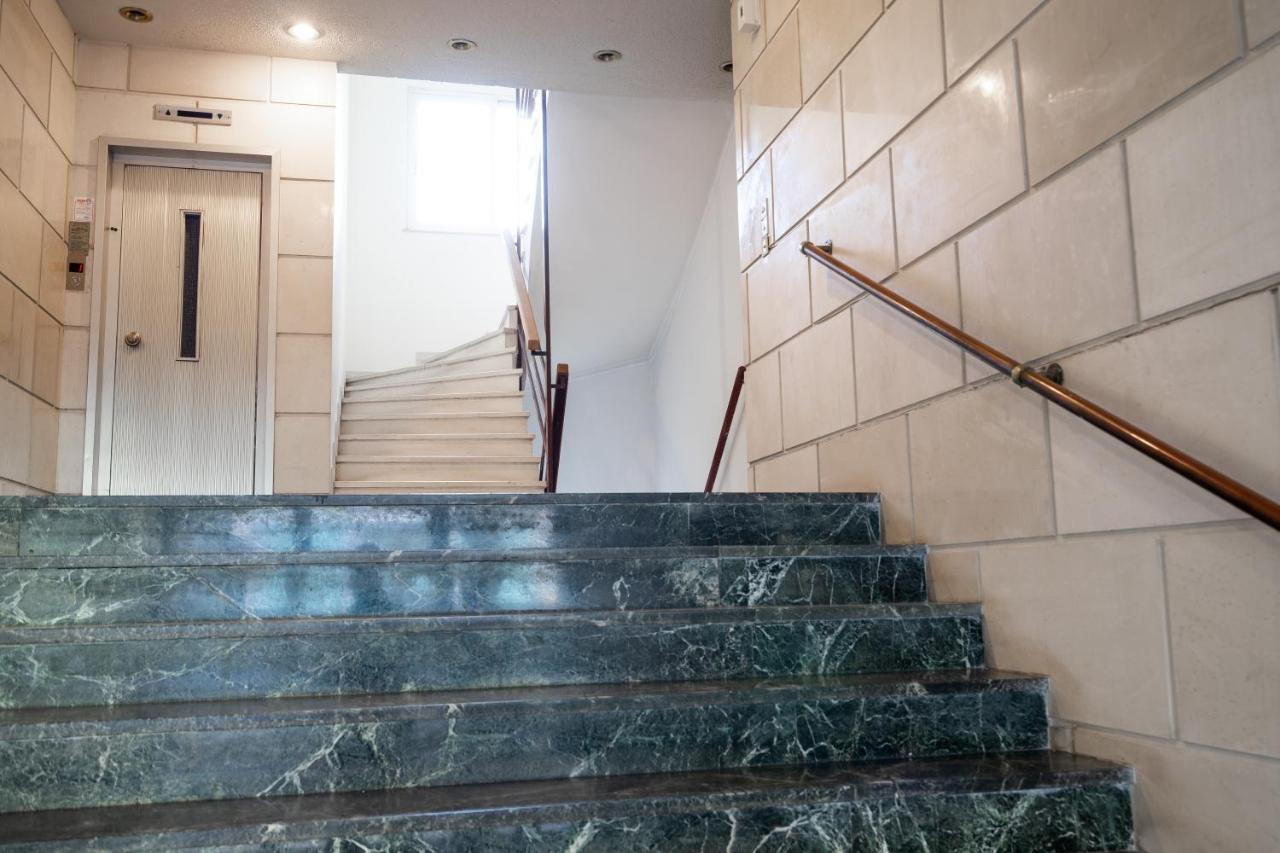 Unique Apartment In Glyfada Center Athen Exterior foto